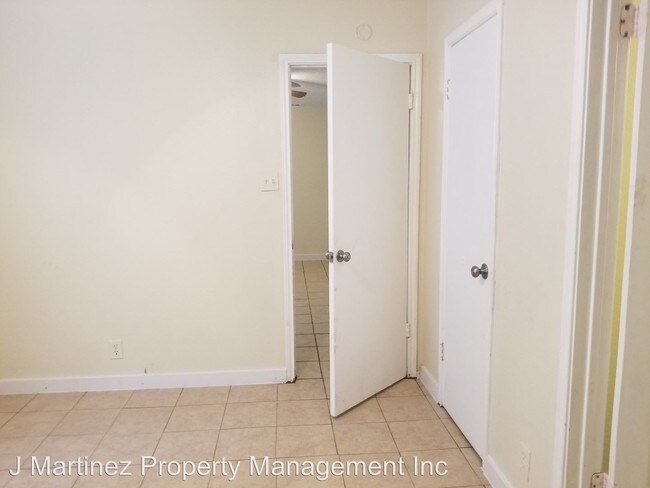 Foto del edificio - 5607 Spring Meadow Rd