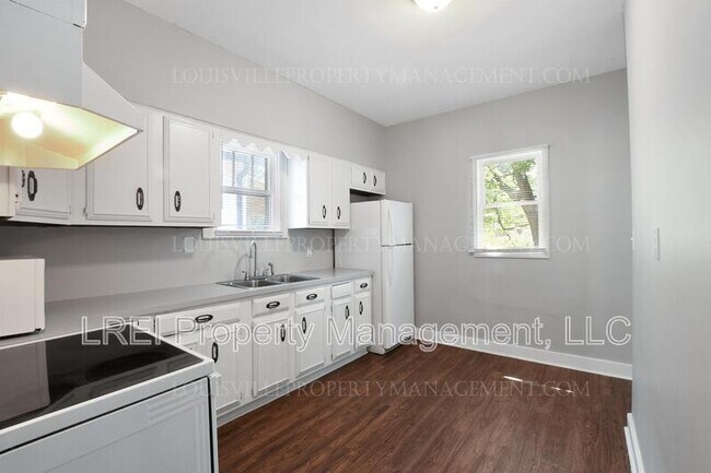 Building Photo - 3764 Craig Ave