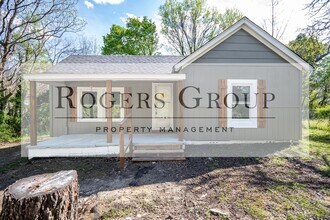 Building Photo - 939 Lucy St