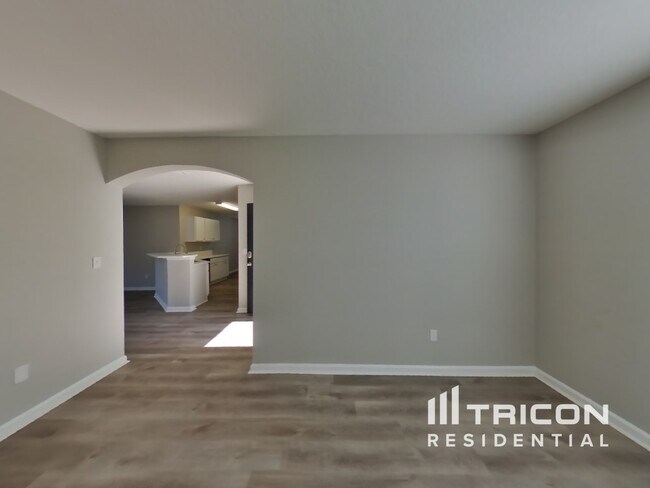 Building Photo - 78033 Saddle Rock Road Yulee FL