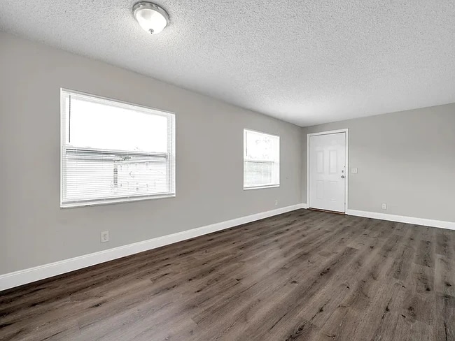 Building Photo - 7009 S Mascotte St