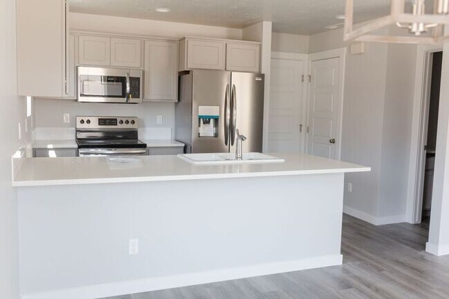 Foto del edificio - Townhomes at Jericho