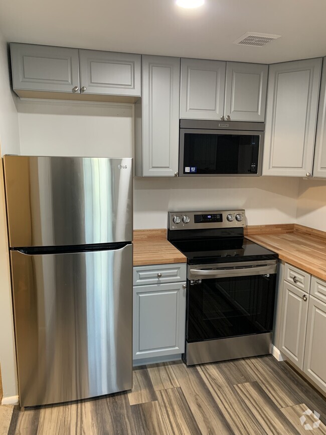 Gypsy Lane Condominiums Apartments for Rent Philadelphia, PA 4