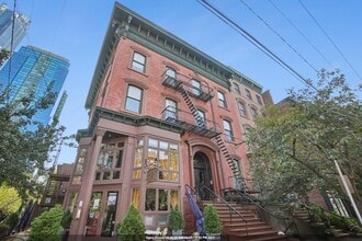 Building Photo - 212 Washington St