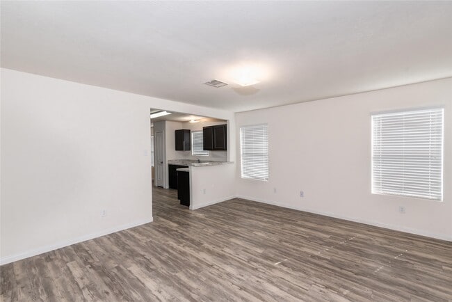 Building Photo - 5308 Rio Sabinas St
