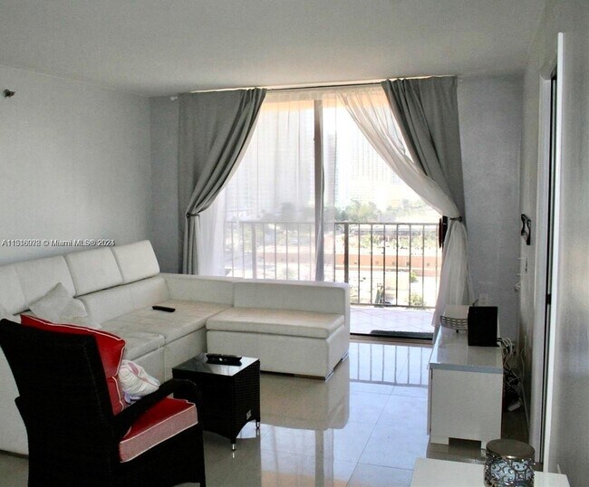 Foto del edificio - 210 174th St
