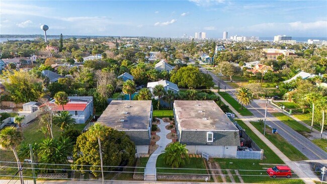 Foto del edificio - 315 Glenview Blvd