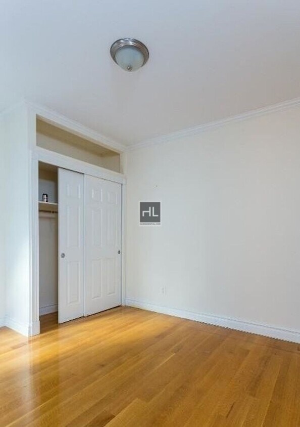 Building Photo - Prince Street