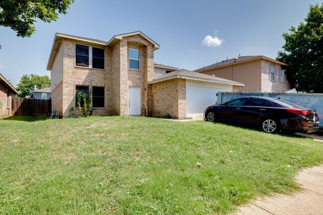 Building Photo - 4260 Meadowknoll Dr