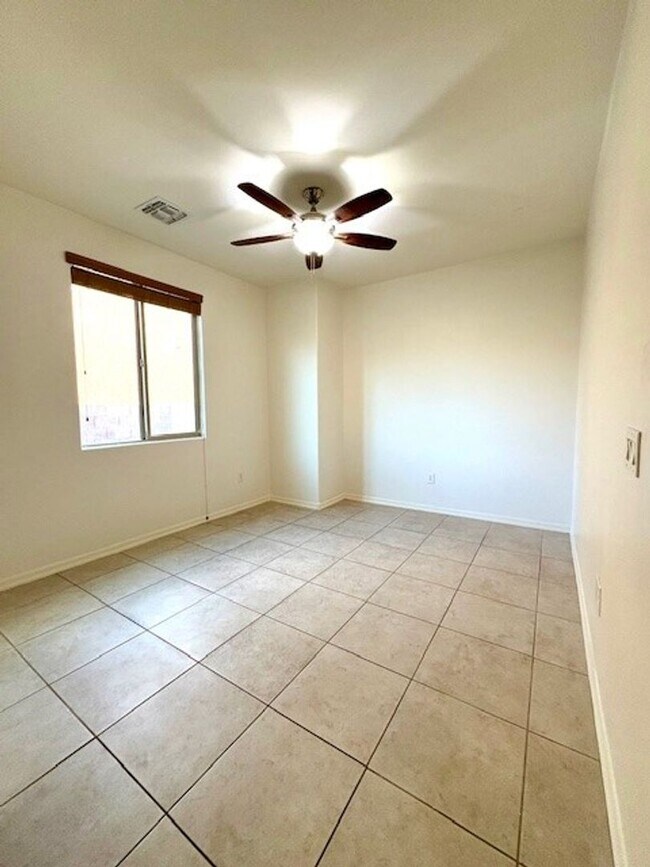 Foto del edificio - Stunning 2 story home in Oro Valley!!