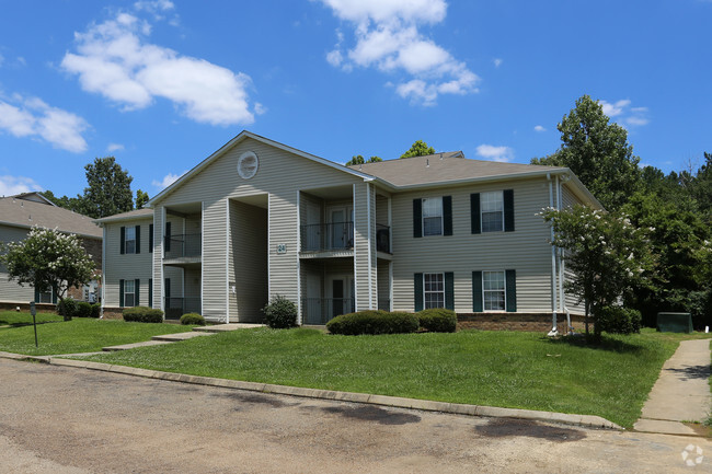 Summer Park Apartments - Jackson, MS | Apartments.com