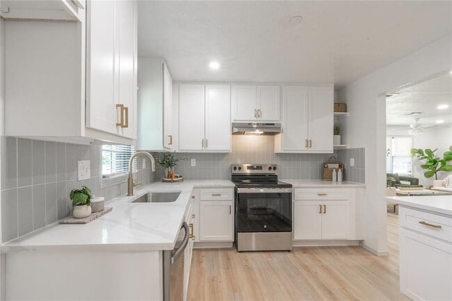 Building Photo - 3224 NW 47th St