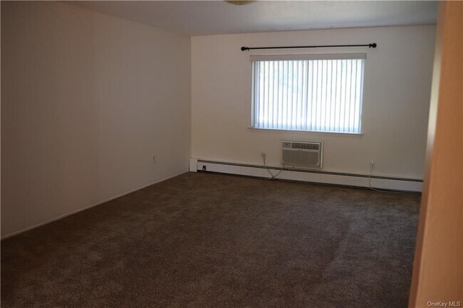 Building Photo - 36 Tanager Rd