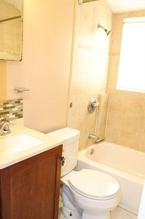 Building Photo - 24 Quincy St