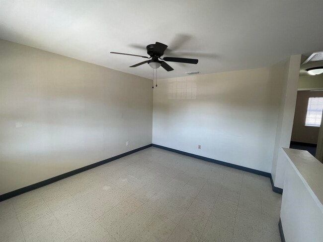 Foto del edificio - 3801 Salinas Ave