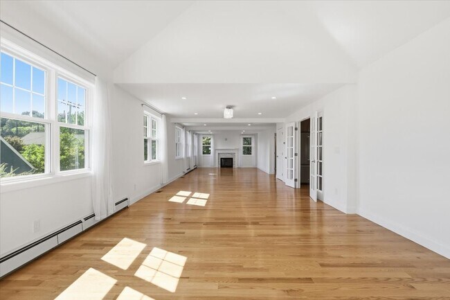 Foto del edificio - 24 Fairfield St
