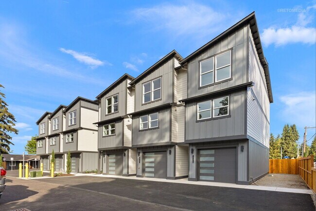 Foto del edificio - 4243 Verda Ln NE