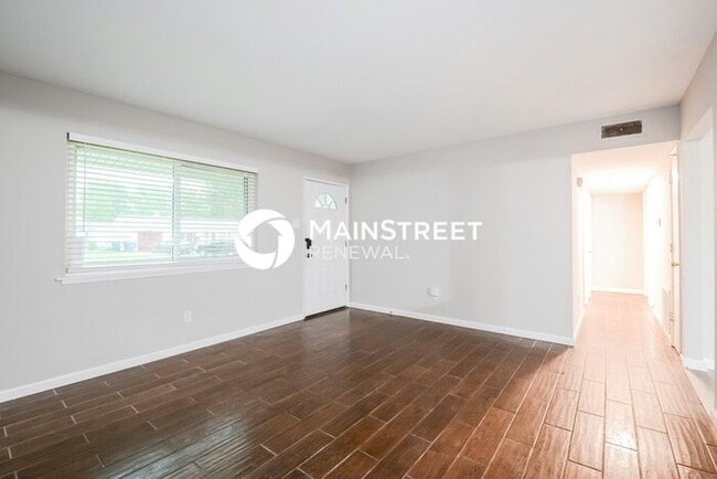 Foto del edificio - 4 Bedroom Pet-Friendly Home in FLORISSANT,...