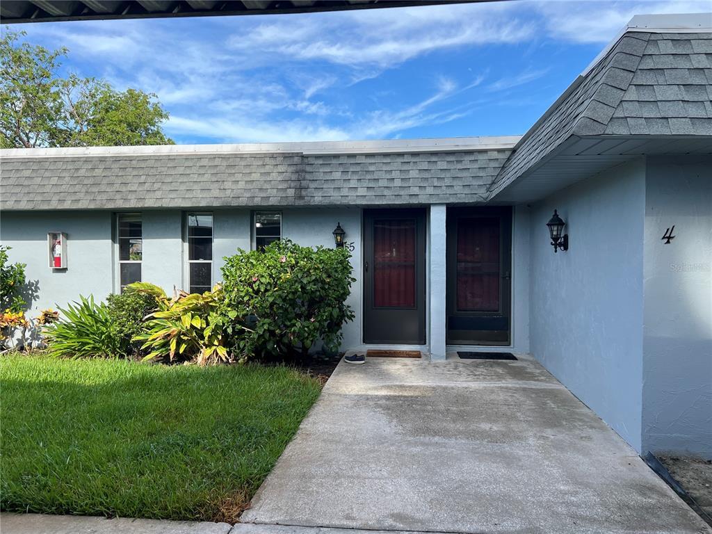 Primary Photo - 4160 Fruitville Rd