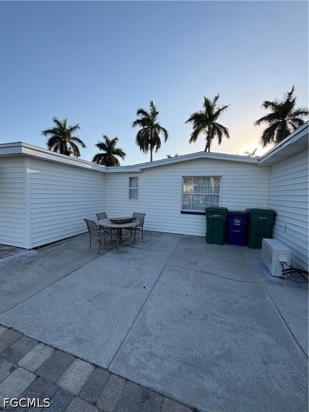 Building Photo - 14713 Kimberly Ln
