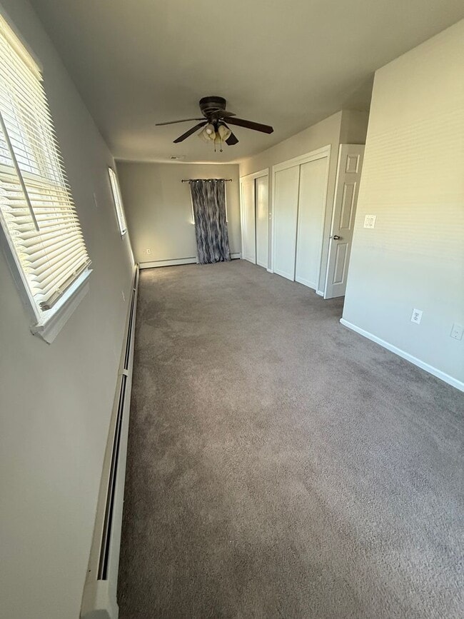 Building Photo - 5 bed / 2 Bath Neshaminy School District Single Family Home