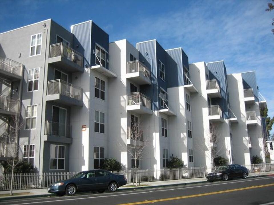 1121 40th St, Emeryville, CA 94608 Apartments in Emeryville, CA