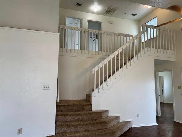 Foto del edificio - 8504 Willow Creek Ct
