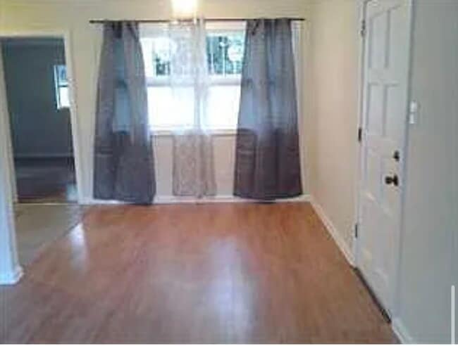 Building Photo - 1755 Lapine Dr