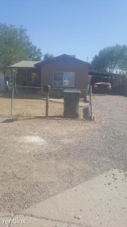 Primary Photo - 3031 W Monte Vista Rd