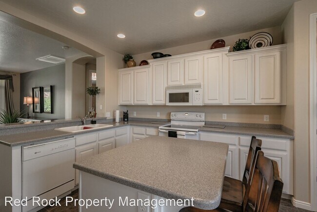 Building Photo - 3 br, 2 bath House - 3409 E Willow Springs...