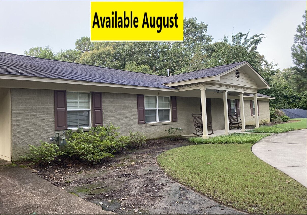 2200 Front St, Oxford, MS 38655 House Rental in Oxford, MS