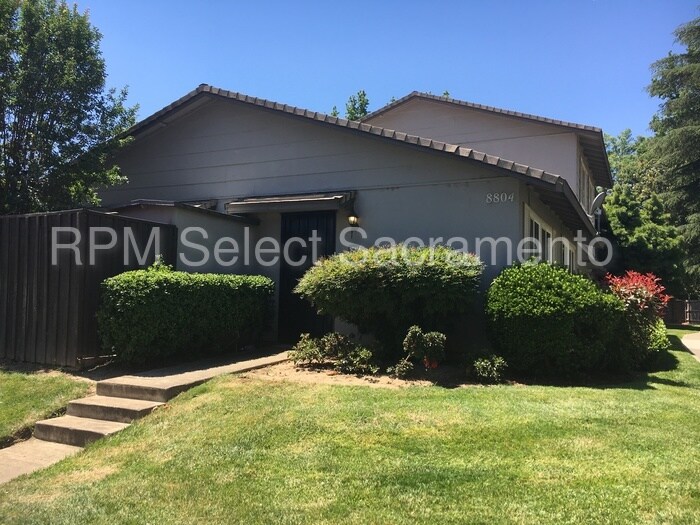 Primary Photo - 8804 Sawtelle Way