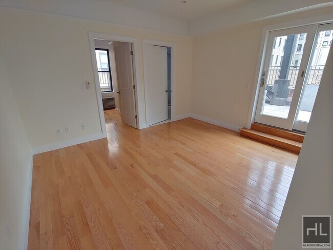 Foto del edificio - GORGEOUS Upper East Side 2 Bed 2 Bath - WO...