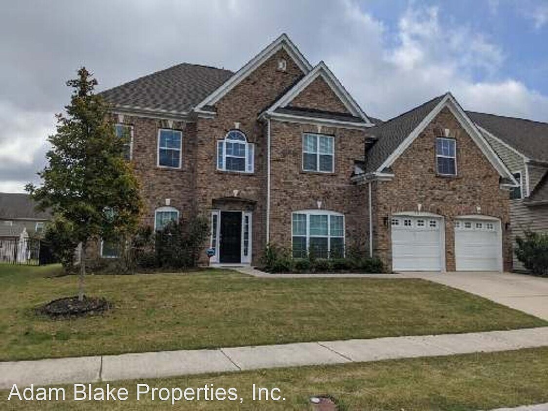Primary Photo - 6 br, 4 bath House - 4857 Pepper Drive