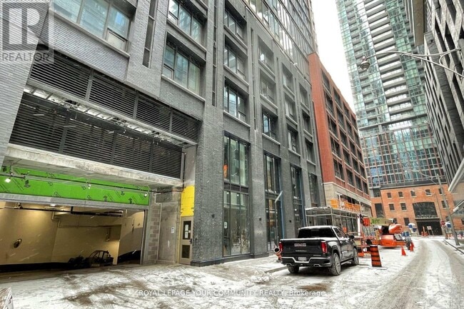 Building Photo - 55 Mercer St