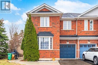 Building Photo - 19 Silverbell Ct