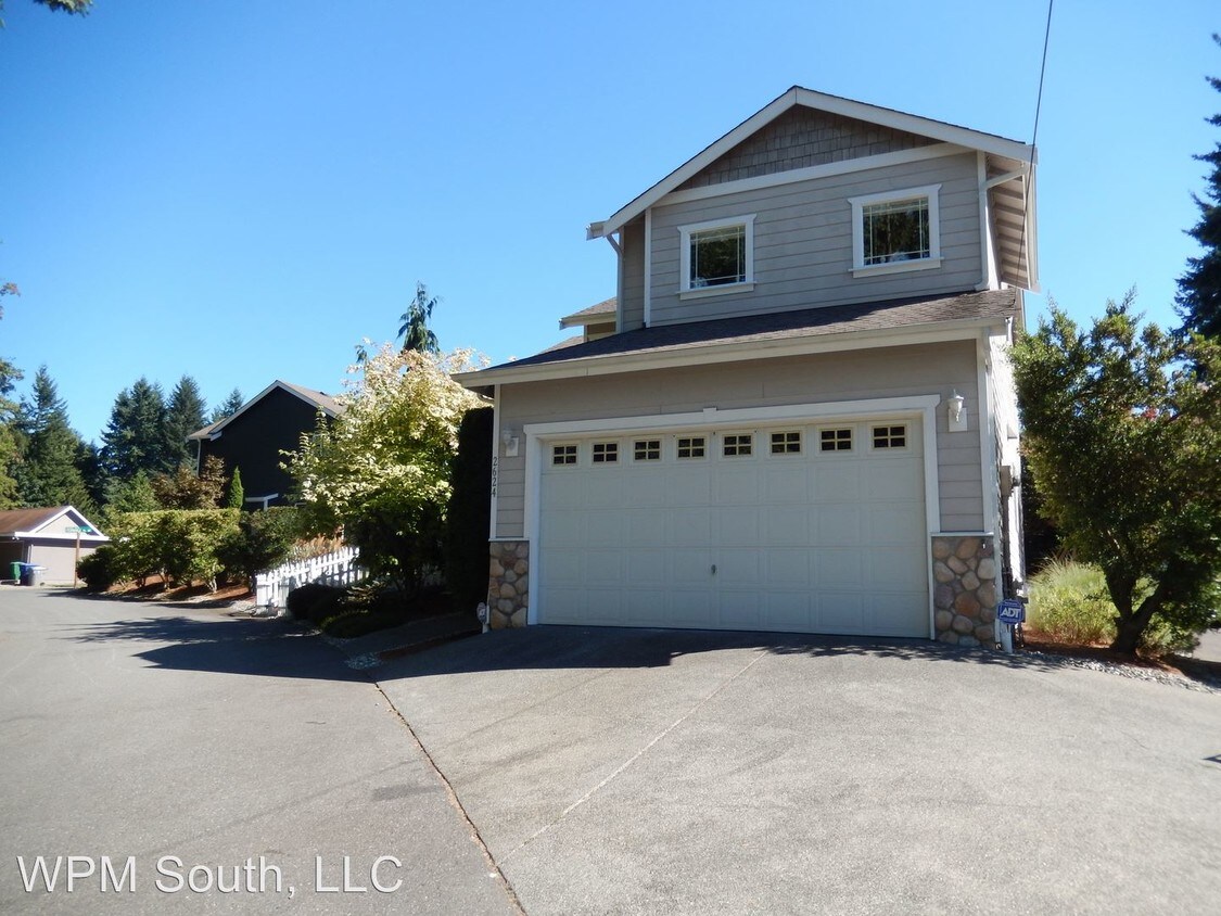 Foto principal - 2624 Ferndale Ct NE