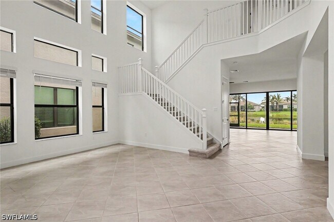 Foto del edificio - 12762 Woodbury Dr