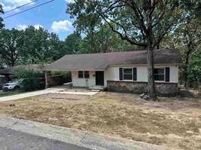Building Photo - 4423 West Dr