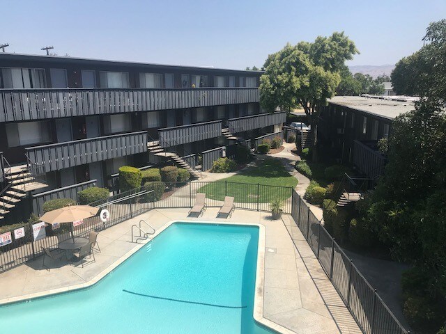 Primary Photo - Almaden House