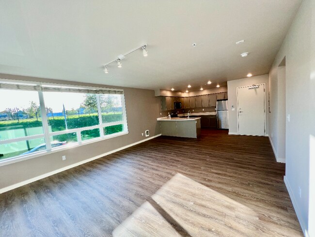 Building Photo - 2330 Yakima Ct