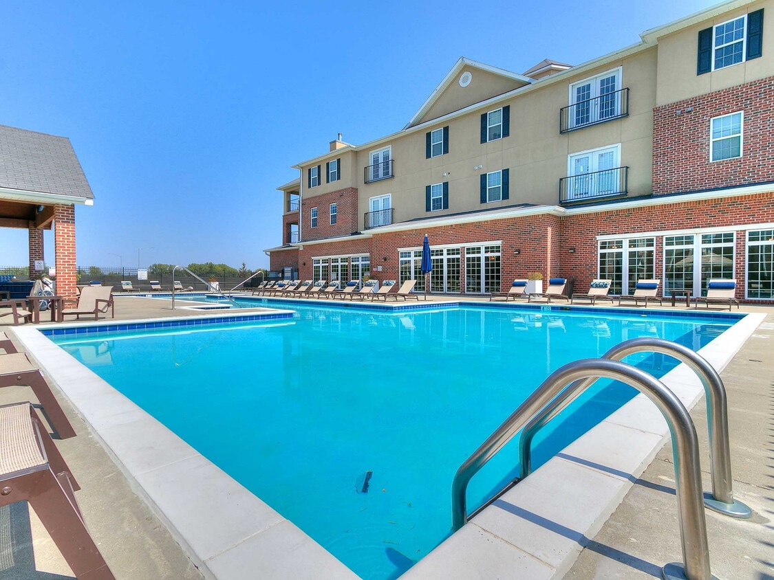 Primary Photo - The Grove