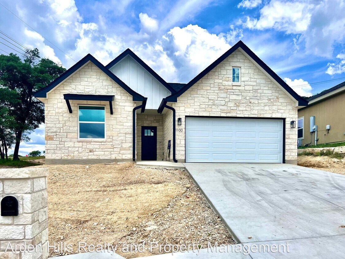 Primary Photo - 3 br, 2 bath House - 1100 Norfolk LN