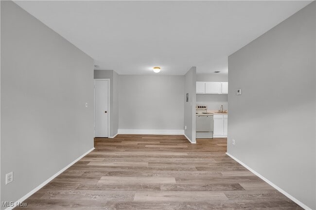 Building Photo - 1415 Wyandotte Ave