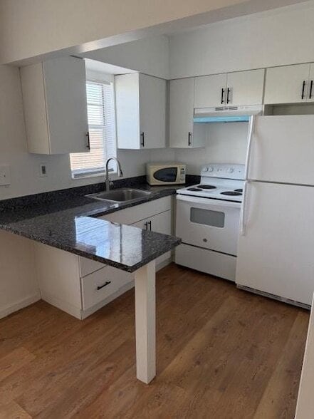 Photo - 2420 Johnson Street Unit 301