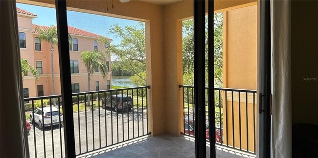 Building Photo - 2721 Via Murano