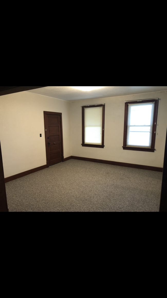 Living Room - 205 E 7th St