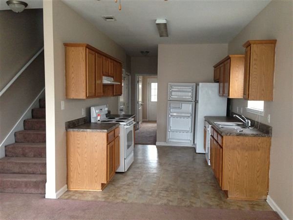 Building Photo - 5374 Quail Creek Cir