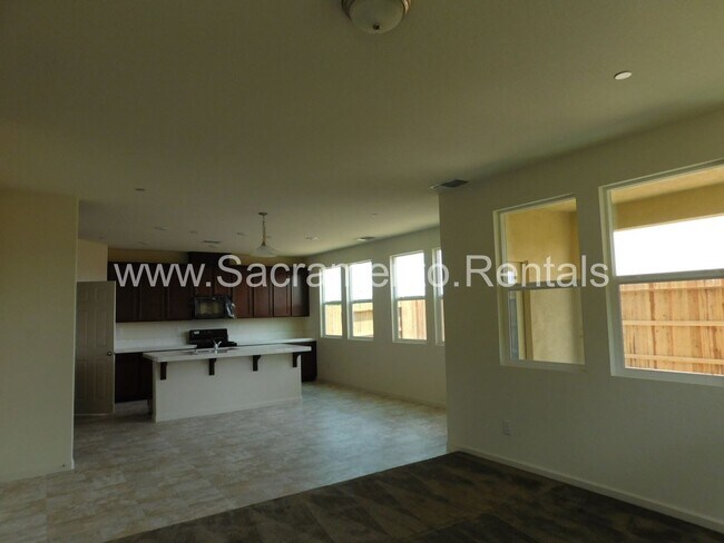 Foto del edificio - 3 br, 2.5 bath House - 5348 Bass Harbor Way