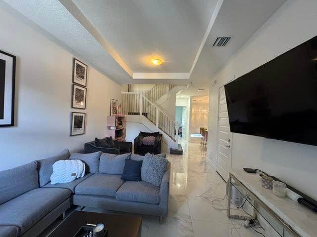 Foto del edificio - 551 Pioneer Way
